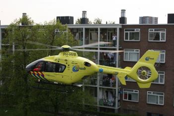 Man ernstig gewond na val in Haarlem Parkwijk